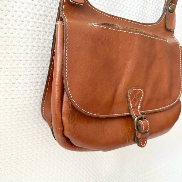 Patricia Nash London Heritage Collection Cognac Smooth Leather Saddle Crossbody - Picture 10 of 16